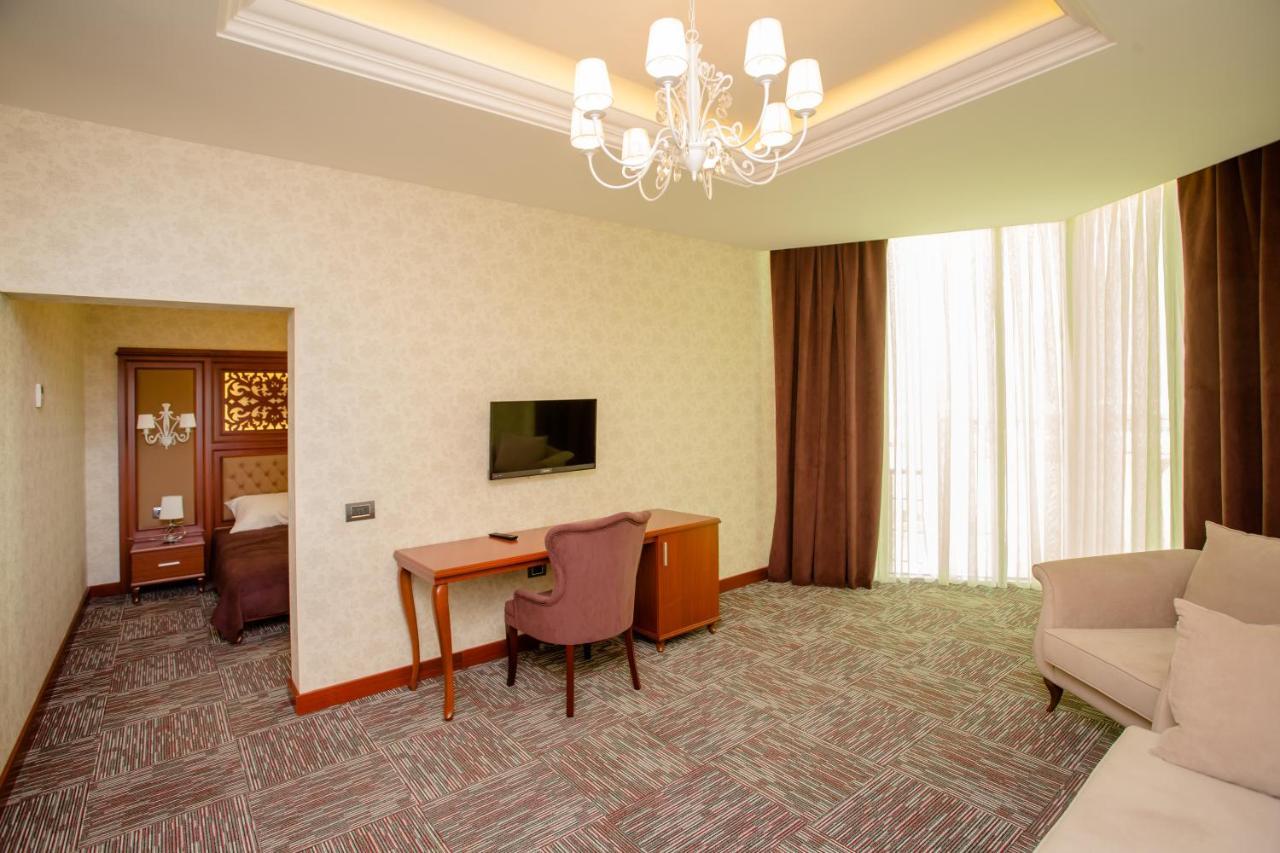 Azpetrol Hotel Qusar Exterior photo